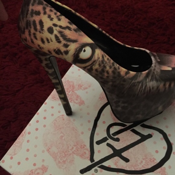 Iron Fist Shoes - Iron Fist - SO CUTE - Lion Heel 🐆🐆🐆